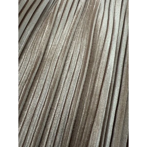 Banana Republic Off‎ Shoulder Pleated Velour Beige Top Womens Size Large - Picture 7 of 7